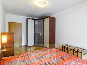 Pronájem bytu 2+1, Praha - Břevnov, Závěrka, 85 m2