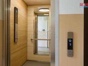 Prodej bytu 3+1, Praha - Chodov, Láskova, 71 m2