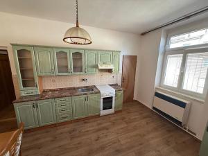 Pronájem bytu 2+1, České Budějovice, Matice školské, 63 m2
