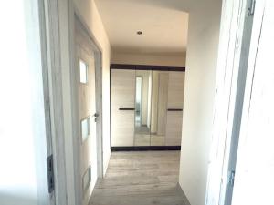 Pronájem bytu 2+kk, Praha, 48 m2