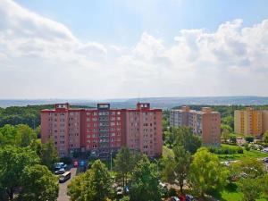 Pronájem bytu 2+kk, Praha - Troja, Hnězdenská, 51 m2