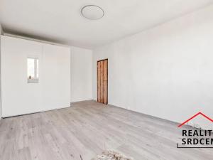 Pronájem bytu 1+1, Karviná, Kašparova, 37 m2