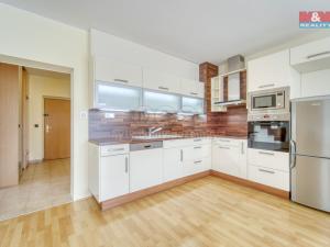 Pronájem bytu 2+kk, Plzeň - Severní Předměstí, Mikulovská, 67 m2