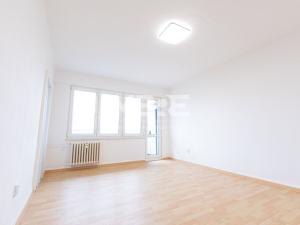 Pronájem bytu 1+1, Karviná - Hranice, Bratr. Veverkových, 34 m2