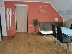 Pronájem pokoje, Kunovice, 18 m2
