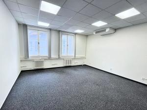 Pronájem kanceláře, Brno, Moravské náměstí, 79 m2