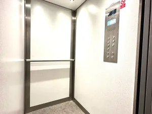 Prodej bytu 2+1, Praha - Holešovice, Poupětova, 66 m2