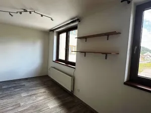 Prodej bytu 1+kk, Dolní Kounice, Masarykovo náměstí, 39 m2