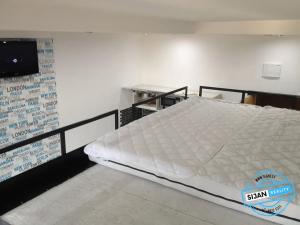 Pronájem bytu 1+kk, Ostrava, U Sokolovny, 26 m2