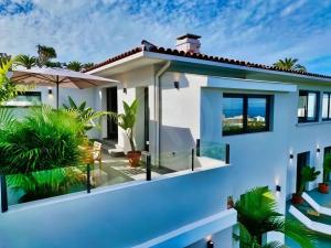 Prodej vily, Puerto de la Cruz, Španělsko, 341 m2
