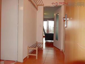 Prodej bytu 1+kk, Hostivice, B. Němcové, 35 m2
