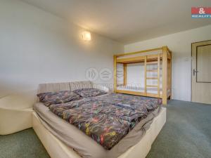 Prodej rodinného domu, Hýskov, Budovatelská, 202 m2