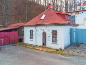 Prodej výrobních prostor, Desná - Desná III, Krkonošská, 97 m2