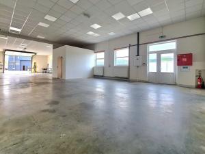 Pronájem výrobních prostor, Blansko, 585 m2