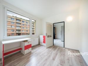Prodej bytu 3+1, Ústí nad Labem - Střekov, Tolstého, 70 m2