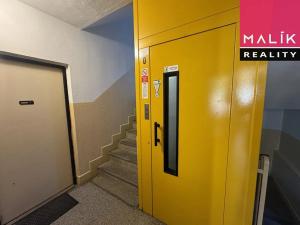 Prodej bytu 1+1, Karlovy Vary, Dvořákova, 37 m2