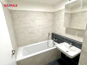 Pronájem bytu 2+kk, Praha - Dolní Počernice, Černodolská, 59 m2