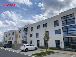 Pronájem bytu 2+kk, Praha - Dolní Počernice, Černodolská, 59 m2