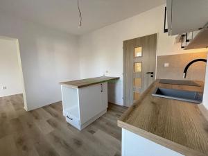 Prodej bytu 2+kk, Frenštát pod Radhoštěm, nám. Míru, 51 m2