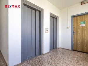 Pronájem bytu 2+kk, Praha - Modřany, Jordana Jovkova, 44 m2