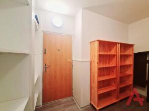 Pronájem bytu 3+1, Praha - Háje, Plickova, 75 m2