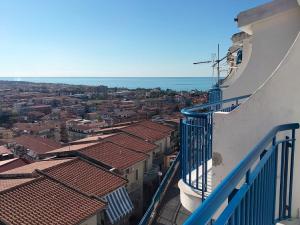 Prodej bytu 4+1, Monticello, Scalea, Kalábrie, Itálie, 98 m2