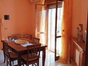 Prodej bytu 4+1, Monticello, Scalea, Kalábrie, Itálie, 98 m2