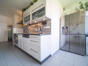 Prodej bytu 2+1, Třeboň - Třeboň II, Hliník, 64 m2