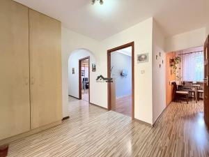 Prodej bytu 3+1, Orlová, Okružní, 75 m2