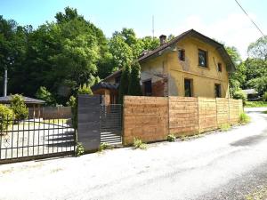 Prodej rodinného domu, Mikulovice, 380 m2