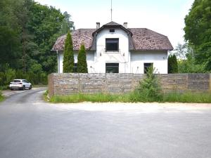 Prodej rodinného domu, Mikulovice, 380 m2