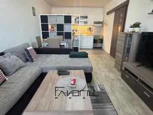 Pronájem bytu 2+kk, Ostrava, Jiřího Herolda, 52 m2