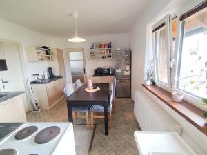 Pronájem rodinného domu, Velká Polom, 9. května, 160 m2