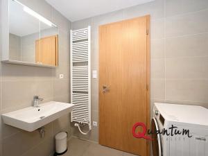Pronájem bytu 2+kk, Praha - Holešovice, Argentinská, 50 m2