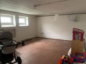 Pronájem bytu 3+1, Praha - Satalice, U obory, 74 m2