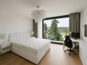 Prodej bytu 5+kk, Praha - Hlubočepy, Slivenecká, 149 m2