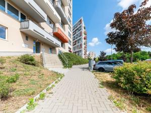 Pronájem bytu 1+kk, Praha - Horní Měcholupy, Mantovská, 40 m2