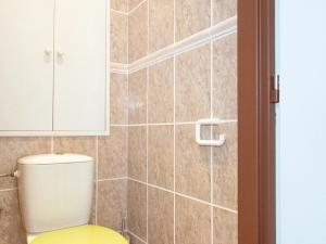 Pronájem bytu 4+1, Praha - Lhotka, Dobřejovická, 76 m2