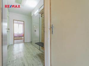 Prodej bytu 2+kk, Praha - Prosek, Litvínovská, 40 m2