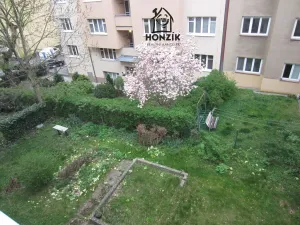 Pronájem bytu 2+kk, Praha - Břevnov, Junácká, 58 m2