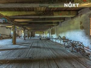 Prodej komerční nemovitosti, Buzice, 1800 m2