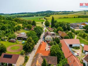 Prodej rodinného domu, Hoštice, 174 m2