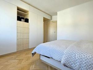Prodej bytu 3+1, Písek, Za Pazdernou, 74 m2