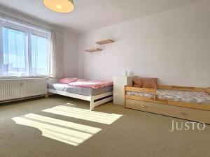 Prodej bytu 3+1, Písek, Za Pazdernou, 74 m2