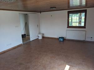 Pronájem atypického bytu, Běleč, Dukelská, 172 m2