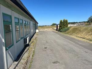 Pronájem výrobních prostor, Losiná, 721 m2