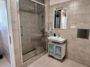 Prodej bytu 3+1, Písek, Preslova, 73 m2
