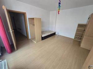 Pronájem bytu 3+1, Jihlava, Kosmákova, 100 m2