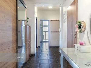 Prodej bytu 3+1, Vochov, 83 m2