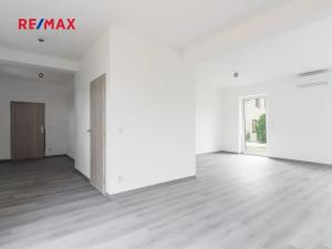 Prodej bytu 3+kk, Skorkov, 103 m2